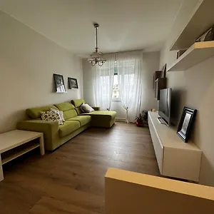 Appartamento Casa Nela, Milano